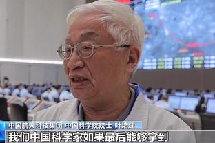 蒙蒂谈CC两场0罚球：我不明白如何能做到毫无接触地攻筐得分